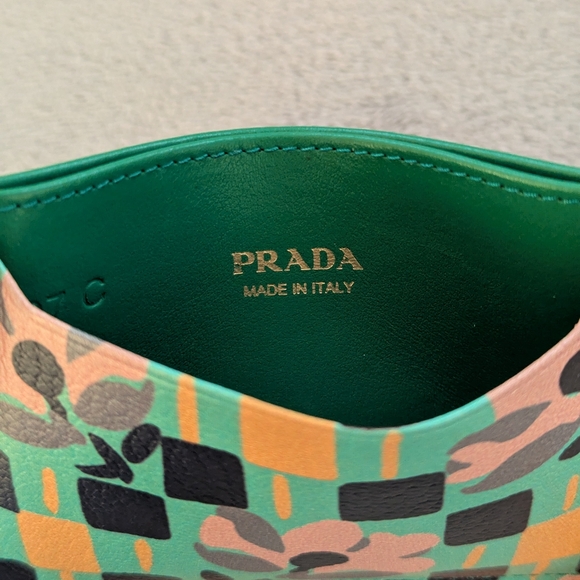 Prada Madras Floral Card Holder - Picture 10 of 14